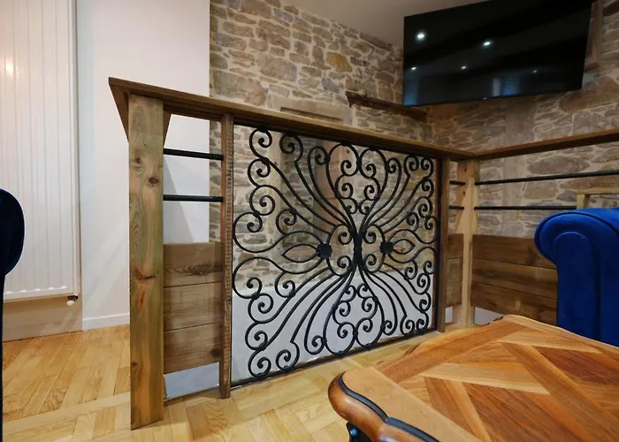 Gite De Cremieu - Gitesdesbalcons-Com